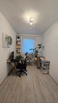 EXKLUZÍVNE - KOMPLETNE ZREKONŠTRUOVANÝ 3-IZBOVÝ BYT + LOGGIA