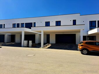 EXKLUZÍVNA NOVOSTAVBA RODINNÉHO DOMU – KAČICA, BANSKÁ BYSTRI