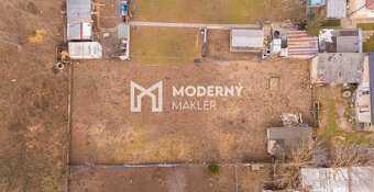 Typ: Rodinný dom Ulica: - Obec: Šalgočka
Moderný maklér exkl