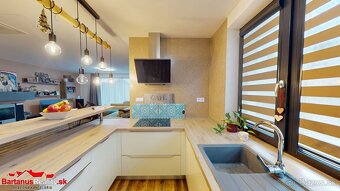 3D Virtuálna prehliadka TU.
https://my.matterport.com/show/?