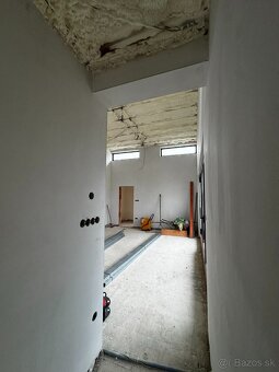 NA PREDAJ❗️ 👉Rodinný dvojdom, s vysokými stropmi 4,15m!!! 📍L