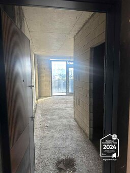 Ponúkame na predaj apartmán v prvej línii Čierneho mora - BA