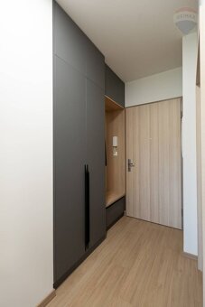EXKLUZÍVNE IBA U NÁS! Realitná kancelária RE/MAX ponúka na p