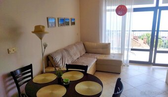 Krásny štúdiový apartmán je teraz na predaj na druhom poscho