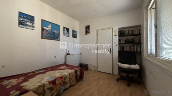 F032-12-SIRA3   Na predaj 3 + 2 izbový rodinný dom s pozemko
