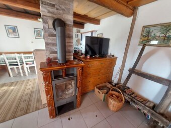 Rodinný dom s rozľahlým pozemkom na predaj – Detvianska Huta