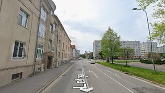 Ponúkame dlhodobo na prenájom samostatné izby v 3i byte. Byt