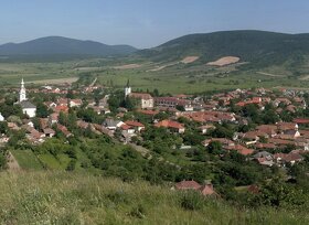 Ponúkam na predaj veľmi pekný dvojpodlažný rodinný dom v MAĎ