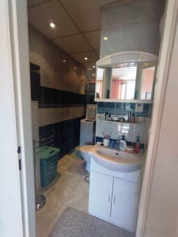 Ponuka - prenajmem 2 izbový byt s balkónom, rozloha 60 m2. L