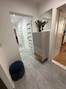 Ponúkame na predaj 3-izbový byt s balkónom v Rimavskej Sobot