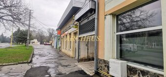 Výhradne u nás ponúkame na prenájom podnikateľské/skladovaci