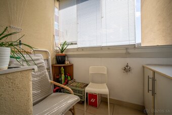 PREDAJ: Slnečný a priestranný 3 izbový byt s loggiou a možno