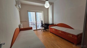 Prenájom priestranného 3-izbového bytu, 87 m² – Krížna ulica
