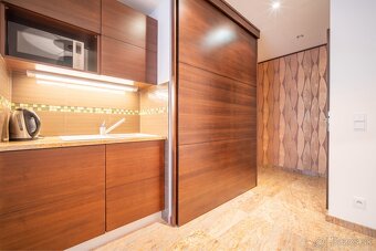 Luxusné štúdio s výhľadom na Dunaj – Eurovea, Bratislava
Pon