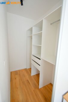 Hľadáte pokojné bývanie, ktoré spája komfort, súkromie a mod