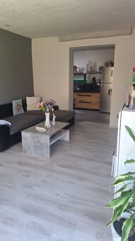 Rodinný dom: Rekonštrukcia prebehla v roku 2020.
Prístavba o