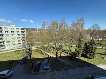 Ponúkame výhradne na predaj 4-izbový byt s rozlohou 91m² v Ž