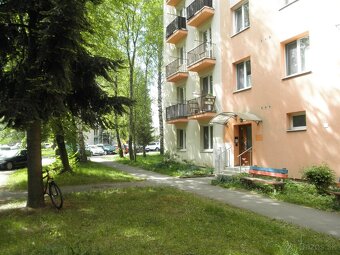 Ponúkam do prenájmu 1 izbový byt na 2. poschodí, 33 m2 v Pop
