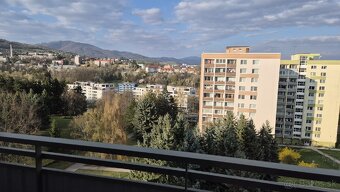 Ponúkame na predaj krásny, priestranný, slnečný 4 - izbový b