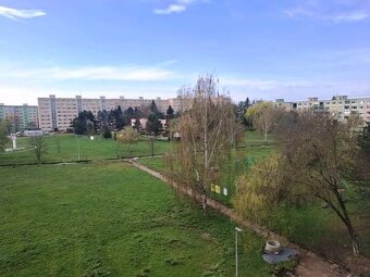 EXKLUZÍVNE NA PREDAJ 1-izbový byt s južnou orientáciou a výh