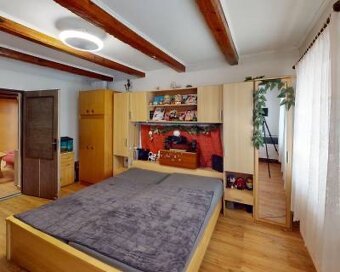 Ponúkame Vám na predaj rodinný dom situovaný v tichej časti 