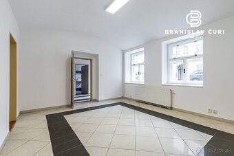Hľadáte kanceláriu, ktorá bude nielen praktická, ale aj príj