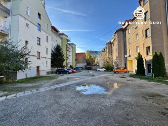 Ponúkame na predaj priestranný 2-izbový byt v jednej z najži