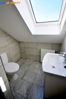 Ponúkame na prenájom priestranný 1-izbový byt s otvorenou di
