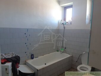 Dom na predaj v katastri obce Málaš v okrese Levice. Dom sa 