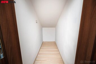 Ponúkame Vám na predaj 4 izbový tehlový byt na Bulharská ul.