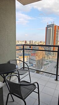 Realitná kancelária ponúka na PRENÁJOM
kompletne zariadený a