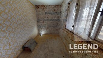 *** KRÁSNE VÝHĽADY NA OKOLIE, LESY A LÚKY, KĽUDNÉ A JEDINEČN