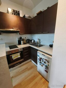 Ponúkam na prenájom zariadenú garsónku na Jelenej ulici v me