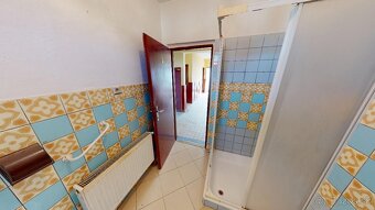 Ponúkame na predaj udržiavaný rodinný dom v obci Behynce s d