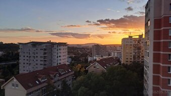 Na predaj 4izbový byt vo vežiaku na 8/11 posch. na Kramároch
