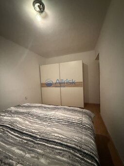 Hľadáte 3-izbový byt v nízkej bytovke ale všetky sú úplne ho