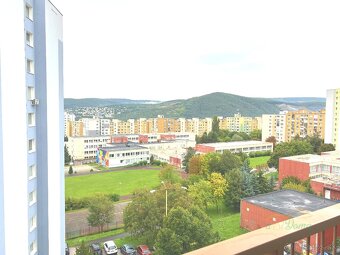 Hľadáte zachovalý 2-izbový byt s loggiou, ktorý má pekný výh