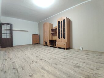 Ponúkam na prenájom kompletne prerobený 2-izbový byt o výmer