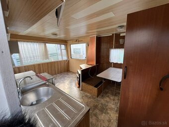Predám menší mobilný dom s rozmermi 6,3x2,9m.v dobrom,zachov