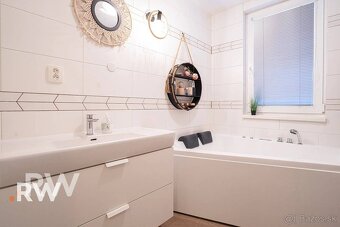 REWIN reality Vám ponúka na predaj krásny, zrekonštruovaný r