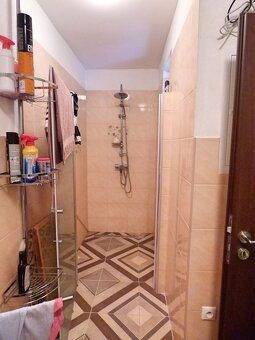 Rodinný dom - bungalov so sedlovou strechou, v tichej časti 