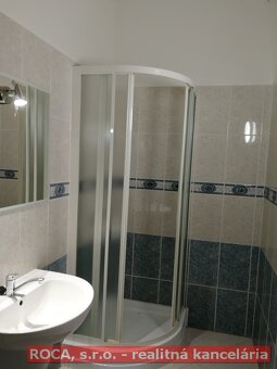 Možnosť prenájmu ako celok 719 m2, prípadne po menších časti