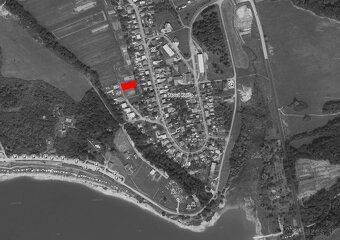 Ponúkame na predaj slnečný stavebný pozemok s výmerou 800 m²