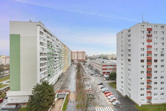 EXKLUZÍVNE ponúkame Vám na predaj krásny 2 izbový byt na 8p.