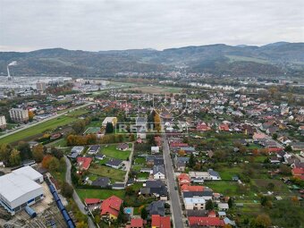 Rovinatý, slnečný pozemok na predaj o výmere 931 m2 sa nachá