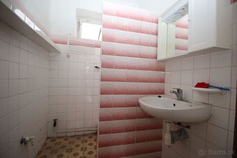 Oto Horváth ponúka na predaj rodinný dom v pôvodnom ale udrž