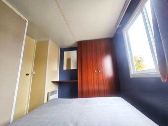 Mobilný dom /8 x 3 m/ 3 izbový s TERASOU.komplet zariadený, 