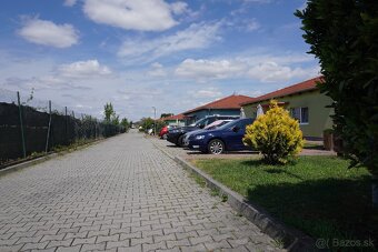 Ponúkam na dlhodobý prenájom kompletne zariadený a klimatizo