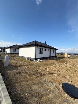 Na predaj rodinný dom s pozemkom, novostavba, Prešov - okoli