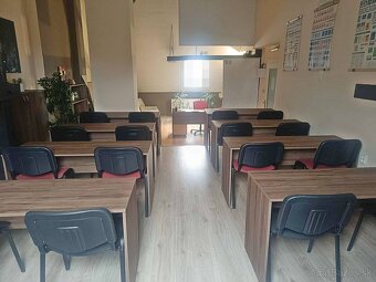 ID-500275-27BB Ponúkame na prenájom priestor v polyfunkčnej 